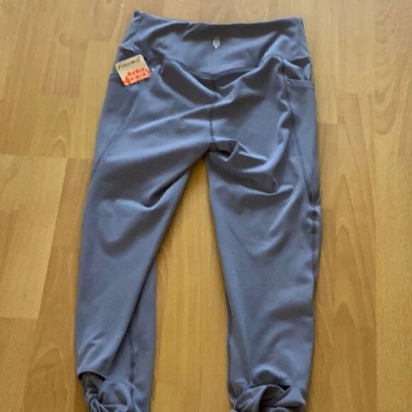 Free people movement wave rider leggings - Picture 9 of 11